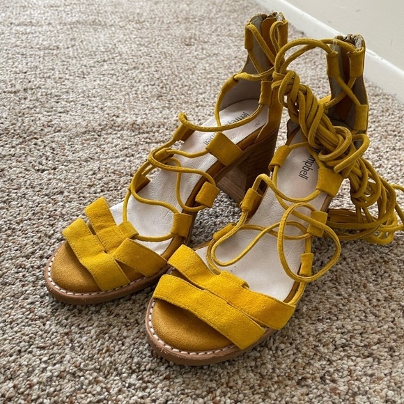 Jeffery Campbell Linares Mustard Suede Shoes Size 7 - Picture 2 of 8